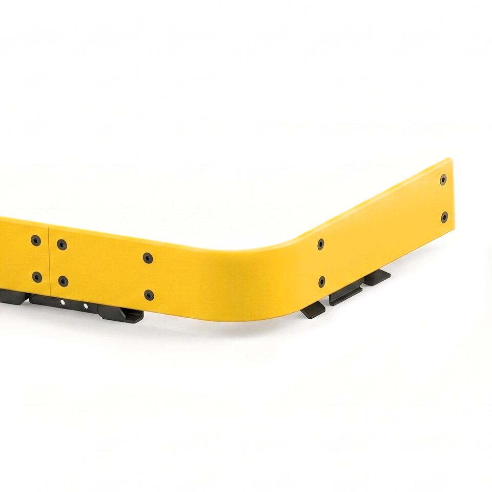 Delimitatore Satech EASYFIT in polimero tecnico giallo e sistemi di ancoraggio neri
